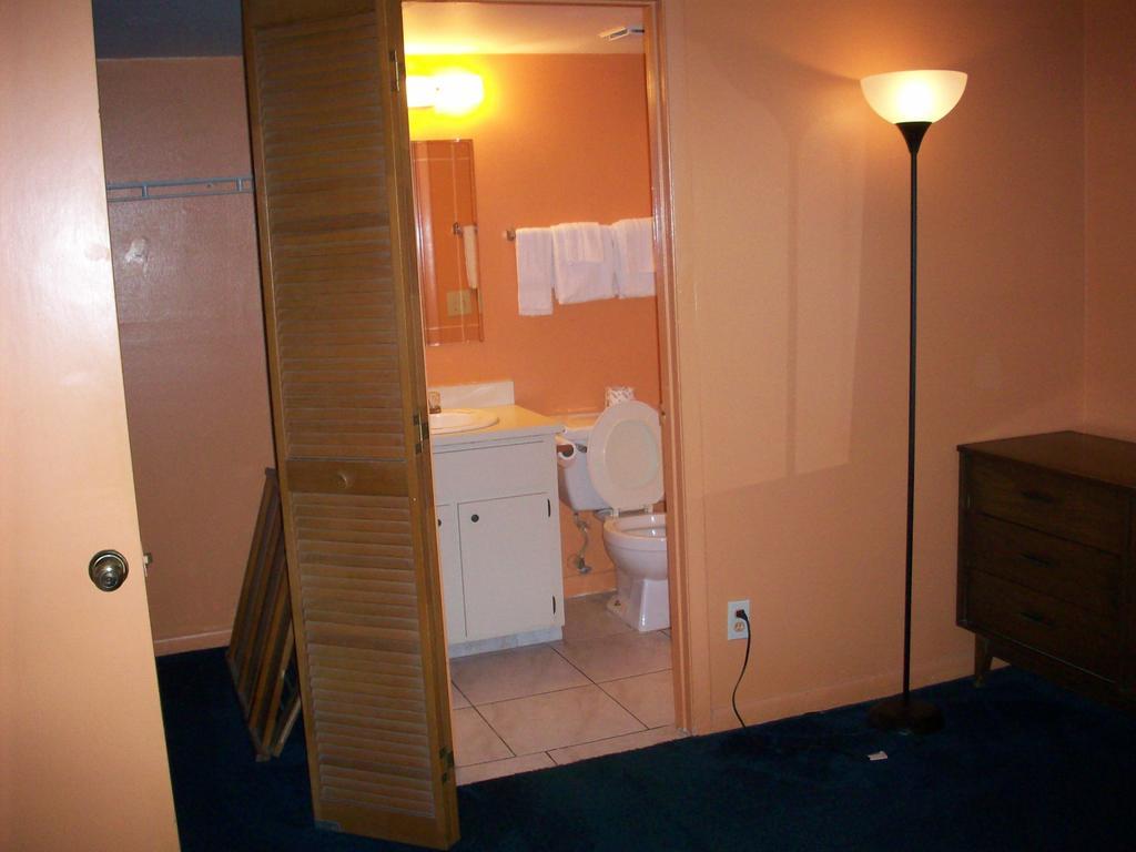 All-Suite Motel Edgewater  Quarto foto